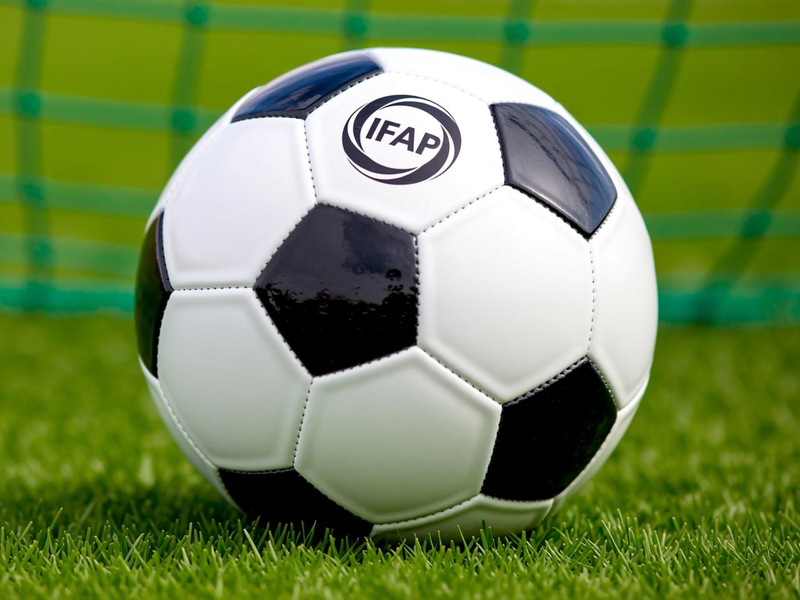 od体育网页版-拜仁通过灵活换位制造局部优势,拜仁轮换阵容 第3张